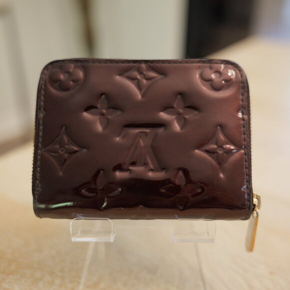 Louis Vuitton 2011 Vernis Amarante Patent Leather Zippy Compact Wallet - Picture 2 of 14